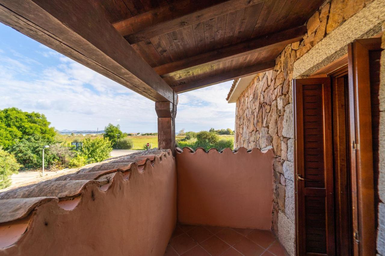 Iss Travel, Pedra Rosa 2 Bedroom Apartments With Private Terrace And Air Conditioning San Teodoro  Eksteriør bilde
