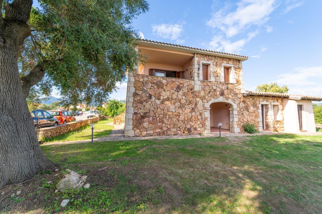 Iss Travel, Pedra Rosa 2 Bedroom Apartments With Private Terrace And Air Conditioning San Teodoro  Eksteriør bilde